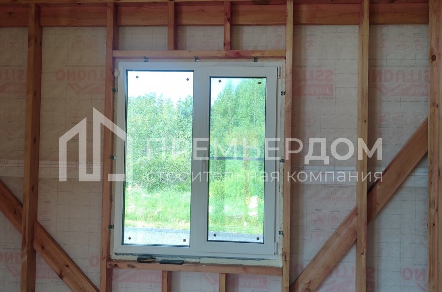 Фото со стройплощадок - Каркасный дом 9,5х10 м.