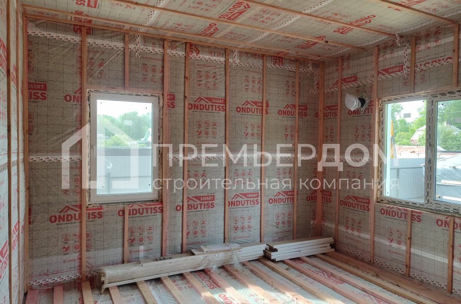 Фото со стройплощадок - Каркасный дом 12х16 м.