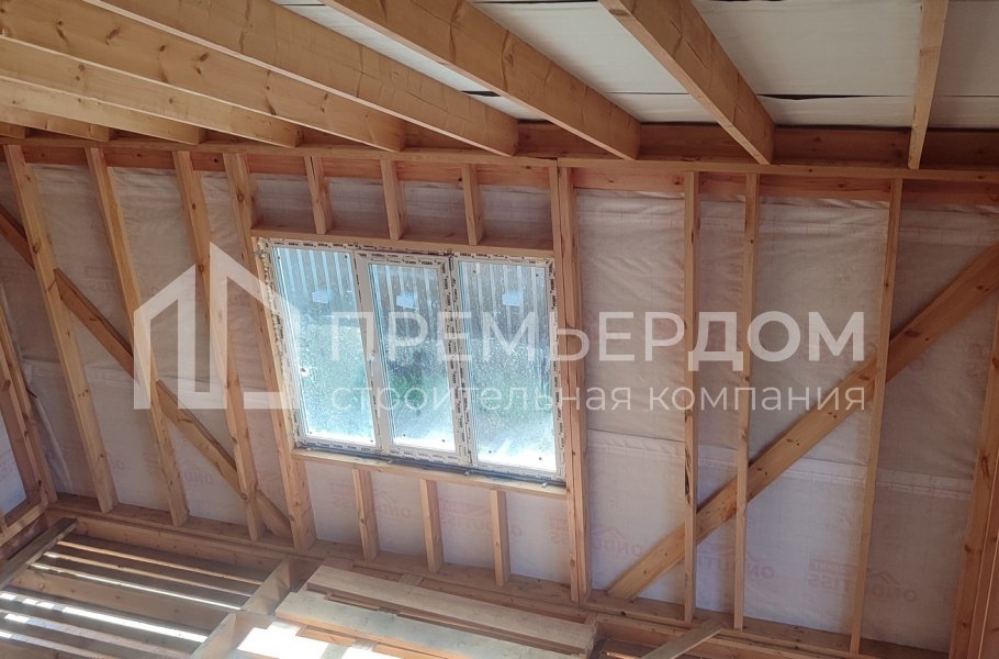 Фото со стройплощадок - Каркасный дом 9х12 м.