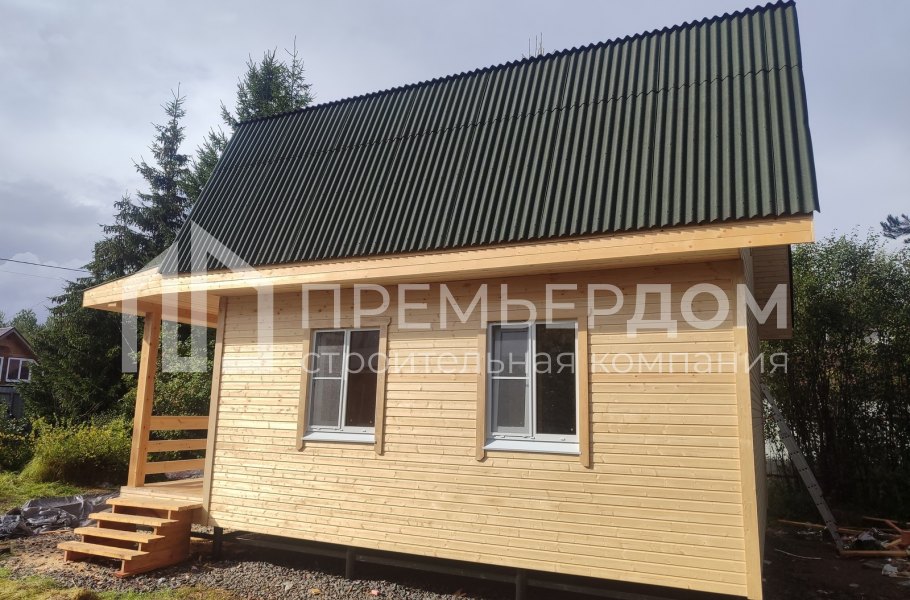 Фото со стройплощадок - Каркасный дом 6х7,5 м.