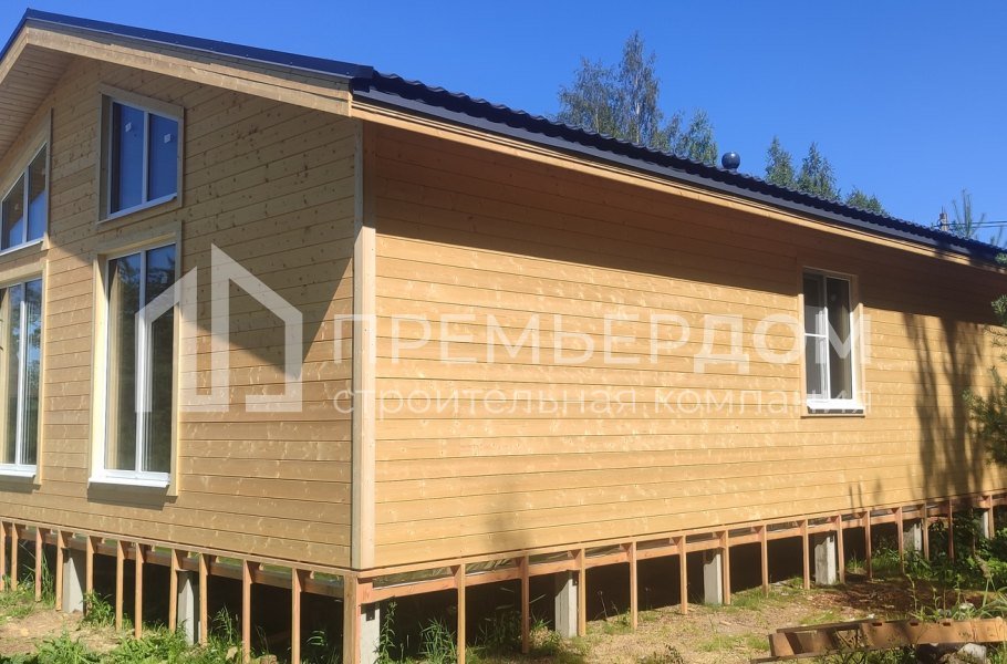 Фото со стройплощадок - Каркасный дом 12х11,5 м.