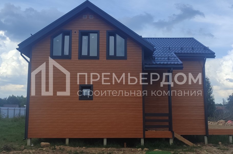 Фото со стройплощадок - Каркасный дом 9,5х13 м.