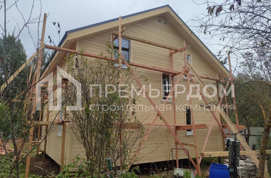 Фото со стройплощадок - Каркасный дом 7,5х8,5 м.