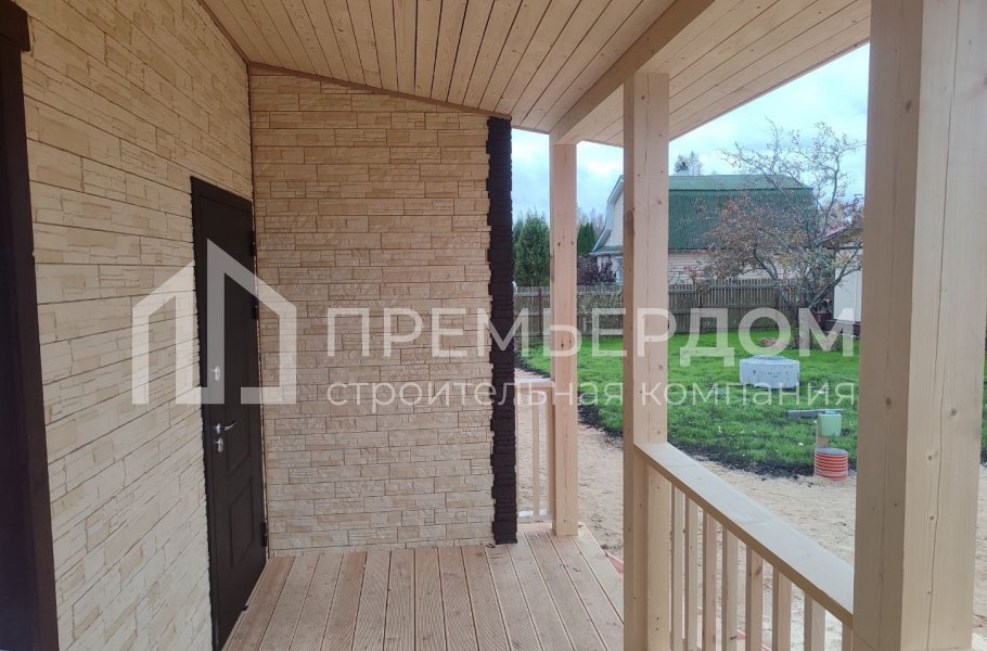 Фото со стройплощадок - Каркасный дом 8,5х9 м.