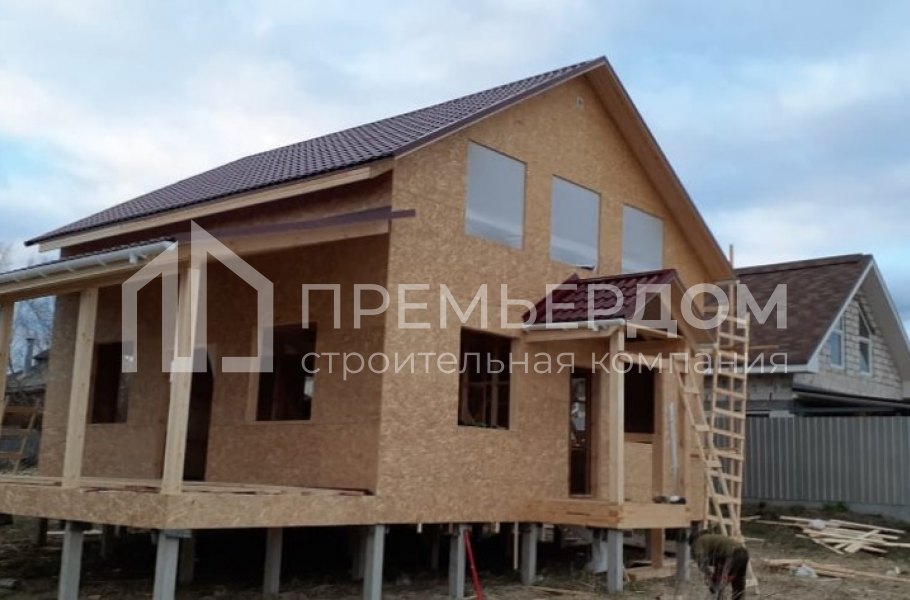 Фото со стройплощадок - Каркасный дом 8,5х8,5 м.