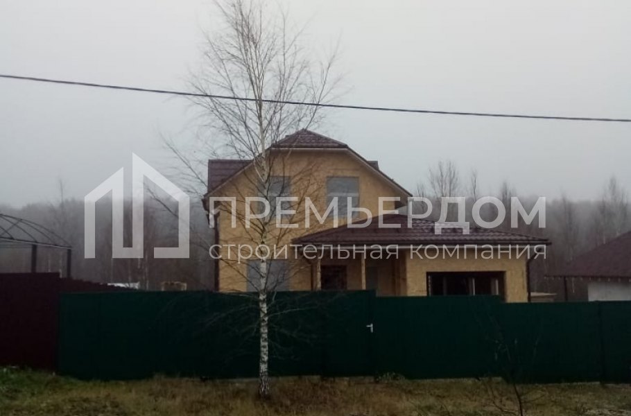 Фото со стройплощадок - Каркасный дом 10х10.5 м.