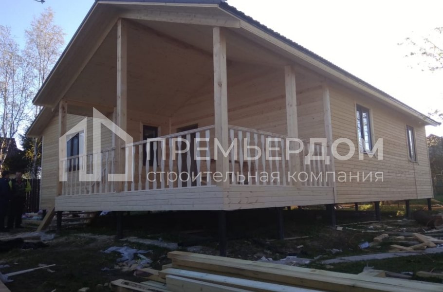 Фото со стройплощадок - Каркасный дом 10.5х11.5 м.