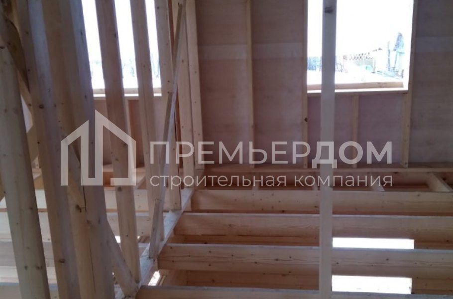 Фото со стройплощадок - Дом из бруса 8х9 м.