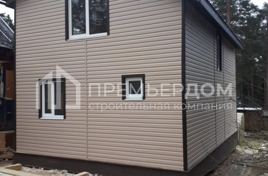 Фото со стройплощадок - Каркасный дом 8.5х9 м