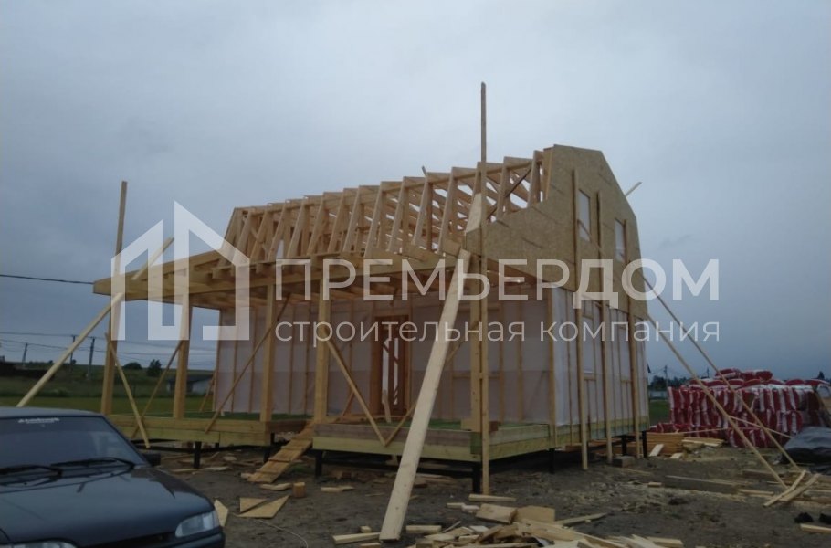 Фото со стройплощадок - Каркасный дом 9х10 м.