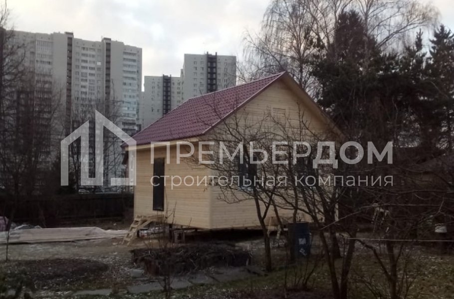 Фото со стройплощадок - Каркасный дом 6х6 м.