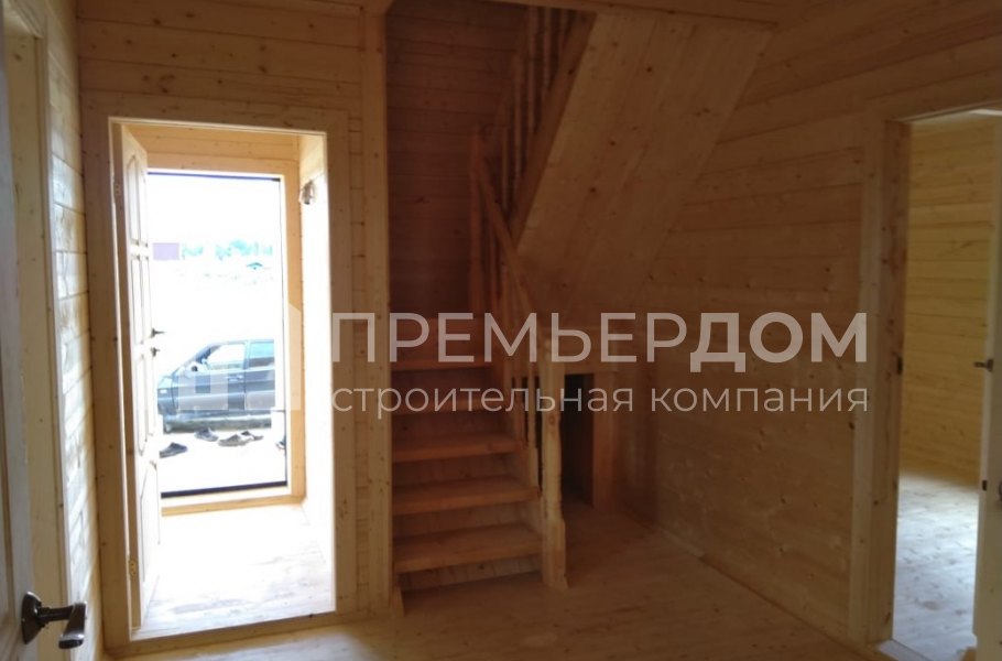 Фото со стройплощадок - Каркасный дом 9х10 м.