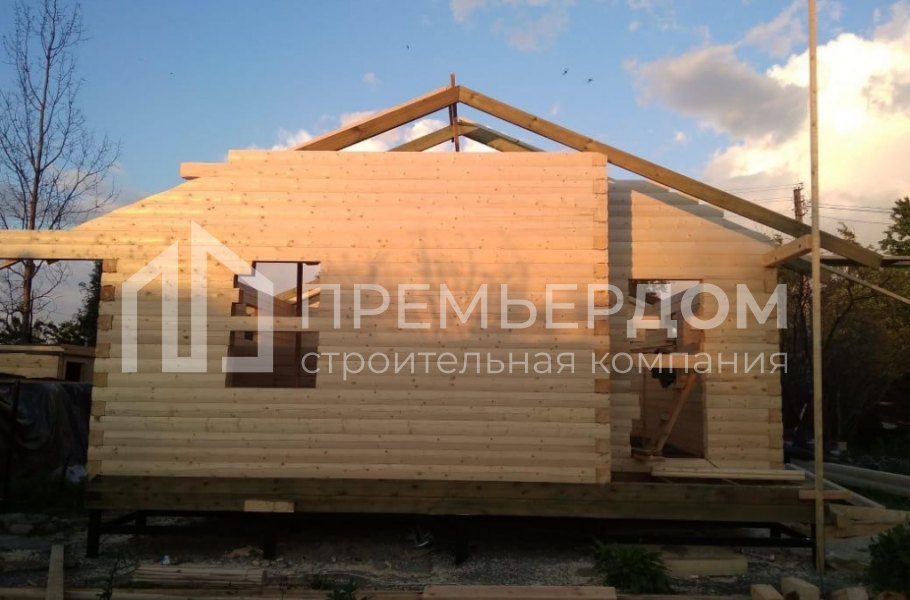 Фото со стройплощадок - Дом из бруса 7х7 м.