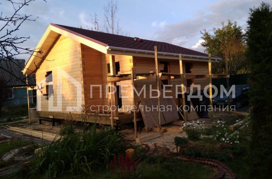 Фото со стройплощадок - Дом из бруса 7х7 м.