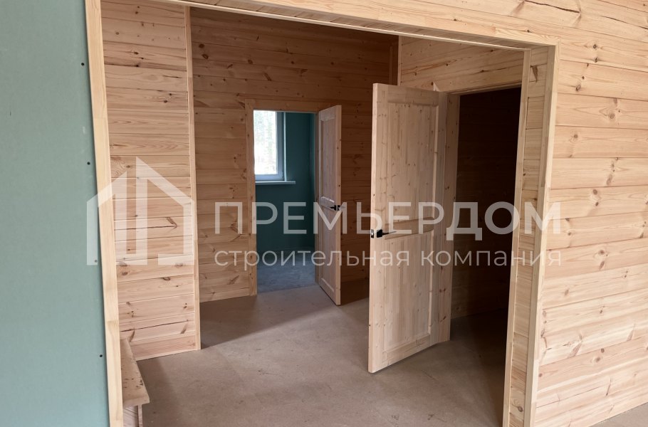 Фото со стройплощадок - Каркасный дом 9,5х10,5 м.