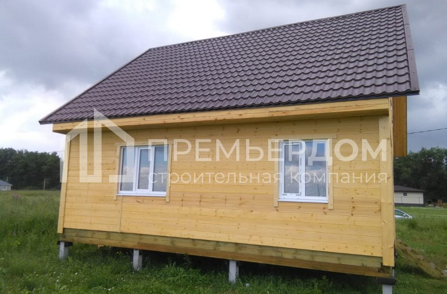 Фото со стройплощадок - Каркасный дом 8х8 м.