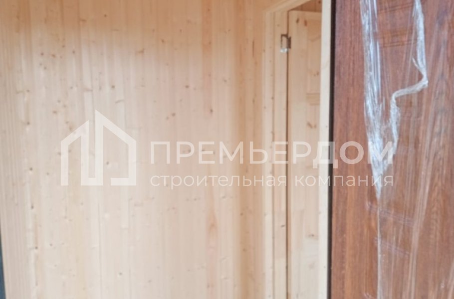 Фото со стройплощадок - Каркасная баня 4х10,5 м.