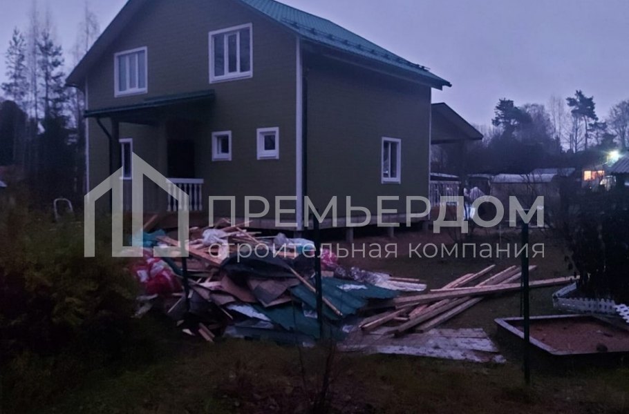 Фото со стройплощадок - Каркасный дом 9х10 м.