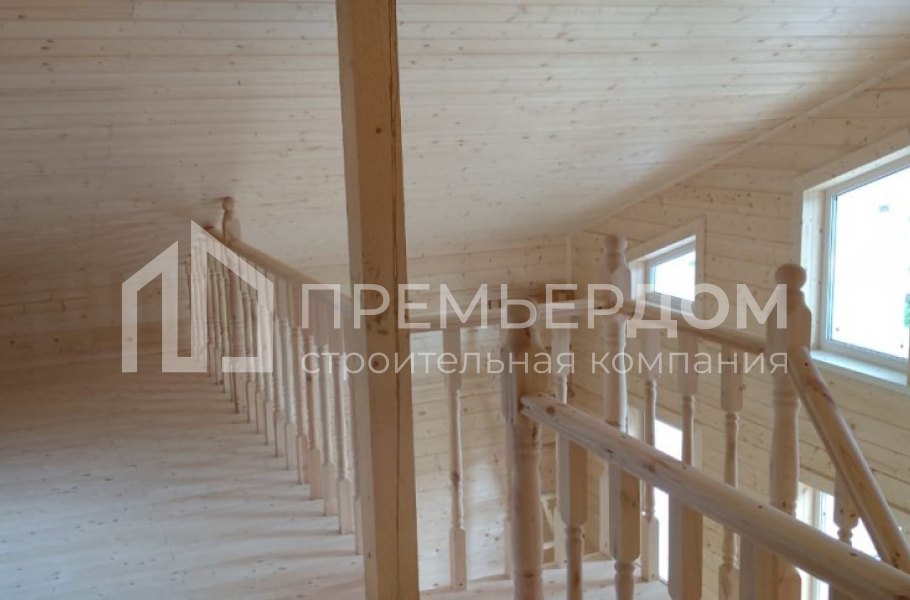 Фото со стройплощадок - Каркасный дом 13.5х12.5 м.