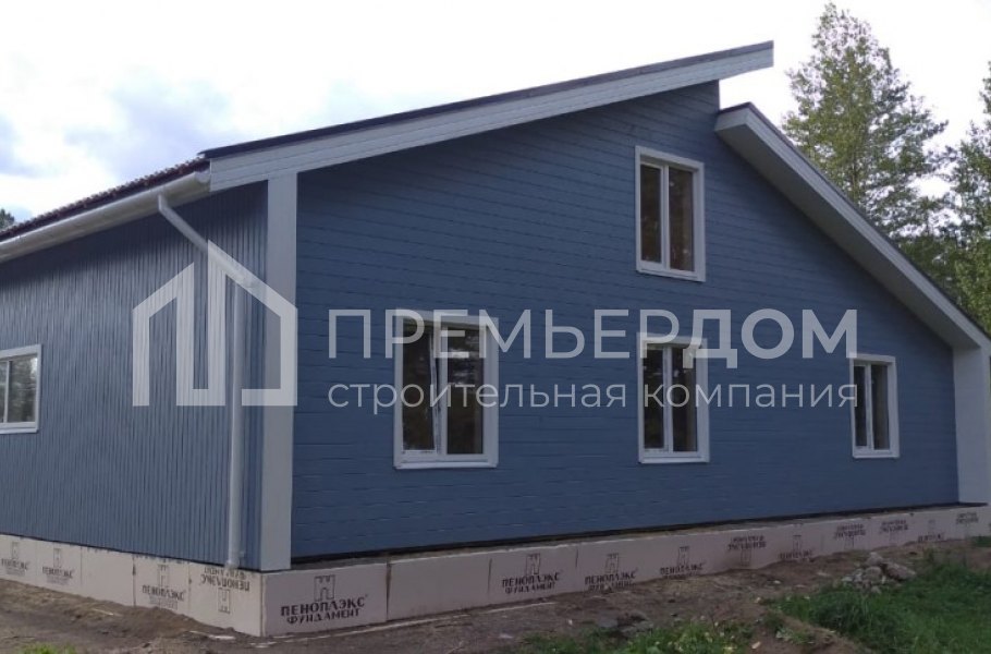 Фото со стройплощадок - Каркасный дом 13.5х12.5 м.