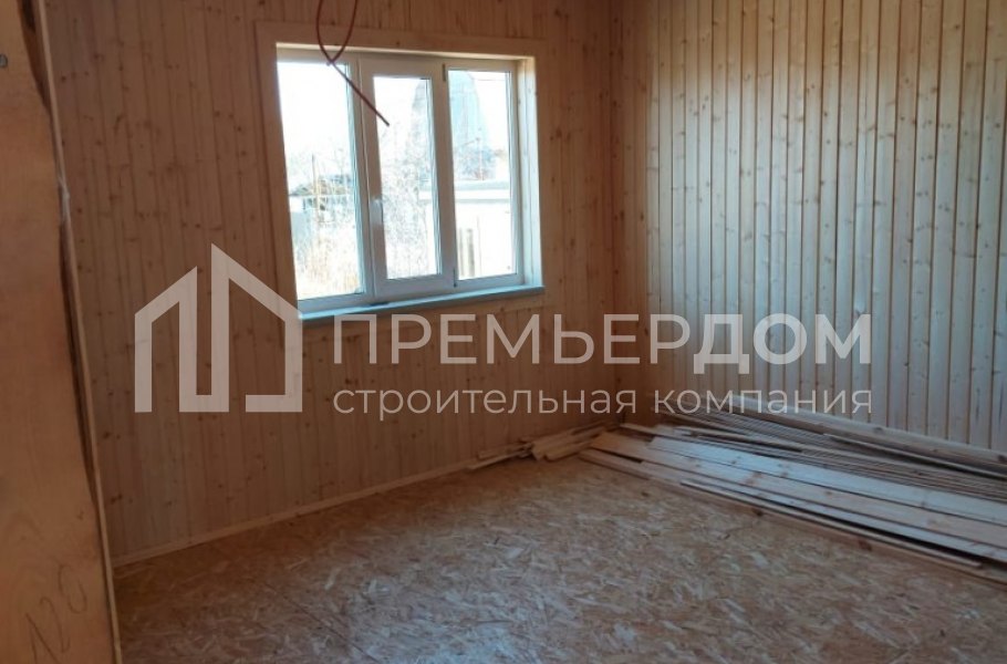 Фото со стройплощадок - Каркасный дом 8х8 м.