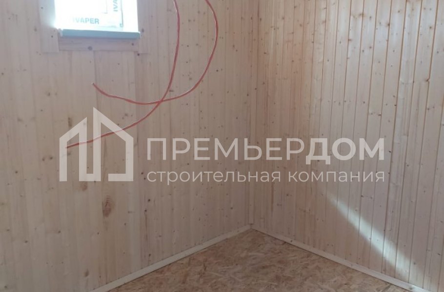 Фото со стройплощадок - Каркасный дом 8х8 м.