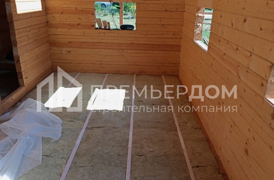 Фото со стройплощадок - Отделка дома 7,5х8 м.