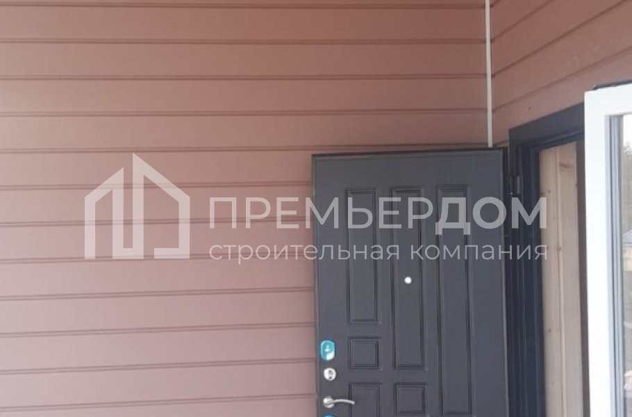 Фото со стройплощадок - Каркасный дом 8х9 м.