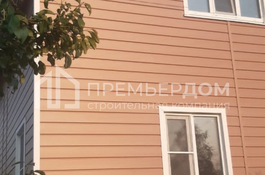 Фото со стройплощадок - Каркасный дом 8х9 м.