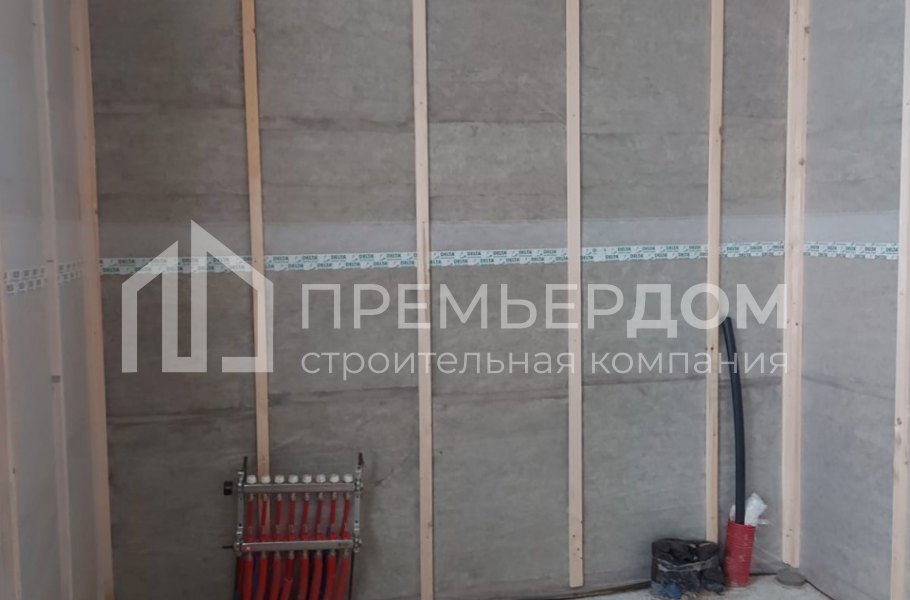 Фото со стройплощадок - Каркасный дом 9х13 м.