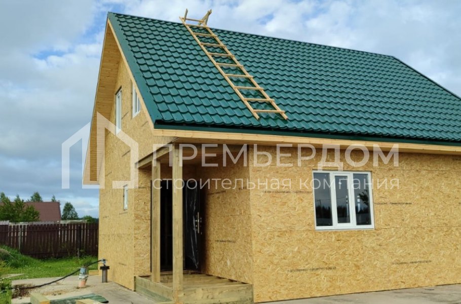 Фото со стройплощадок - Каркасный дом 8х8.5 м.