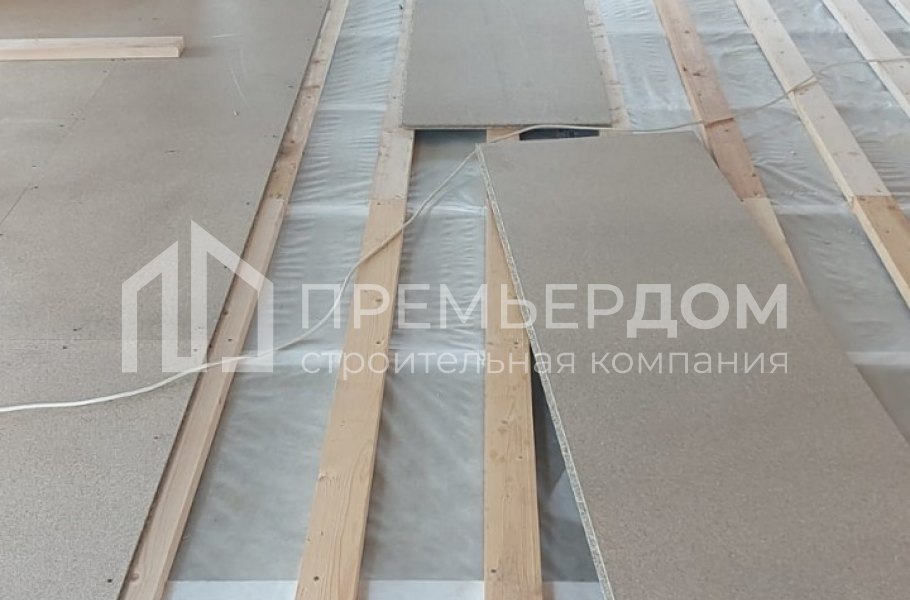 Фото со стройплощадок - Дом из бруса 9х11 м.