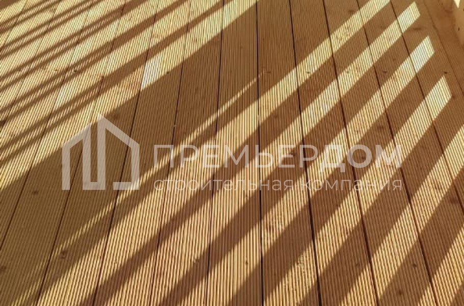 Фото со стройплощадок - Дом из бруса 9х11 м.