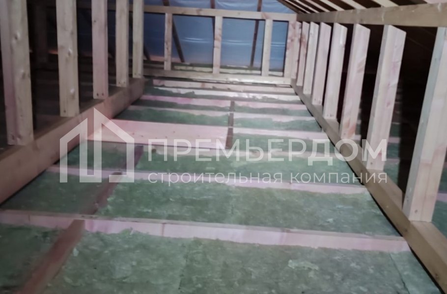 Фото со стройплощадок - Каркасный дом 10х12 м