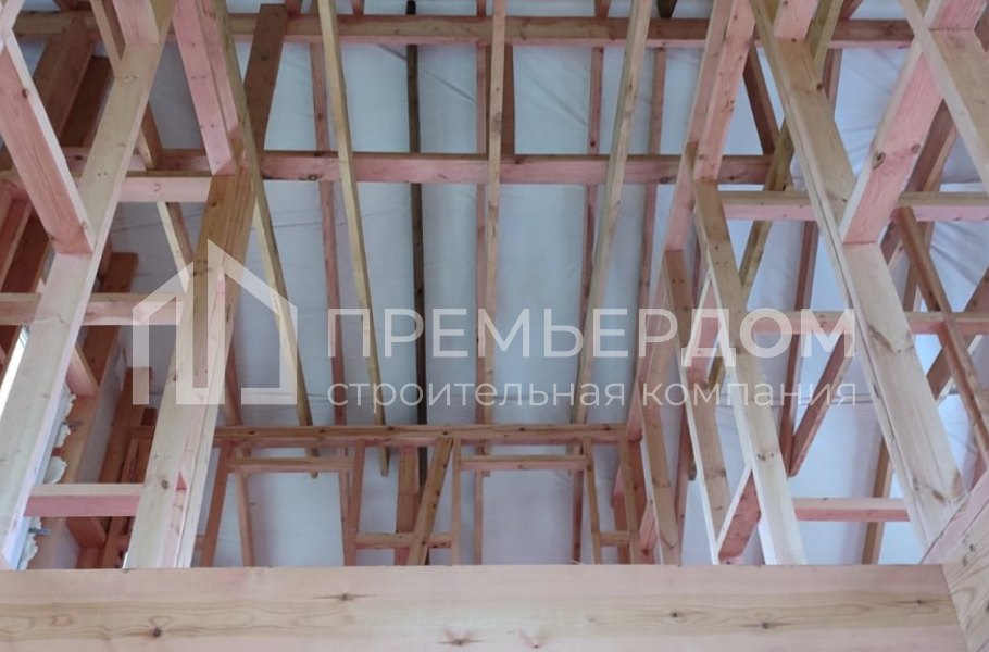 Фото со стройплощадок - Каркасный дом 8х8 м 