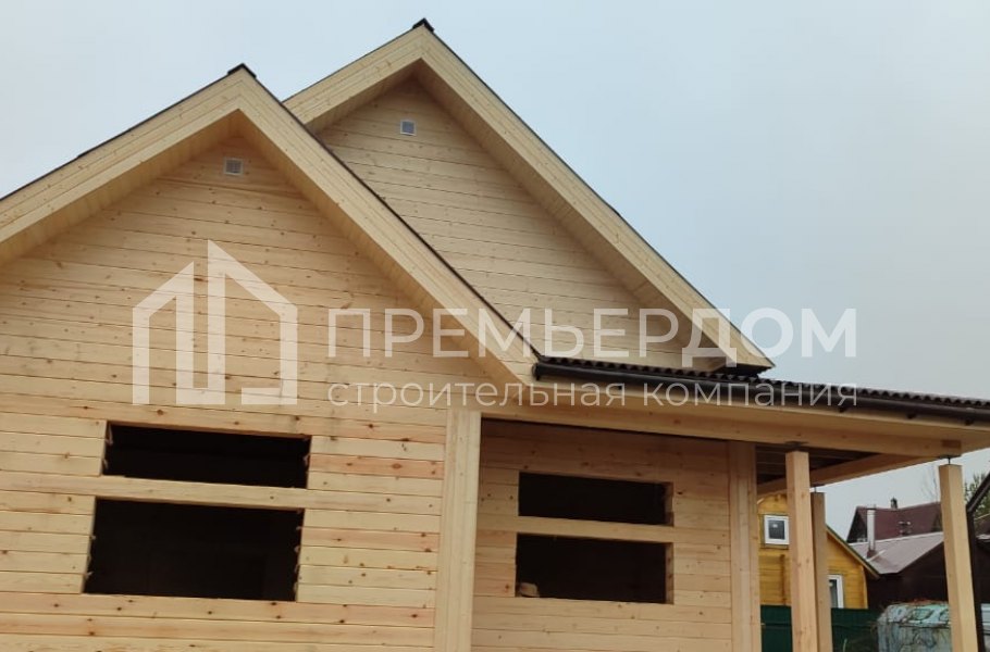 Фото со стройплощадок - Дом из бруса 7,5х8 м.