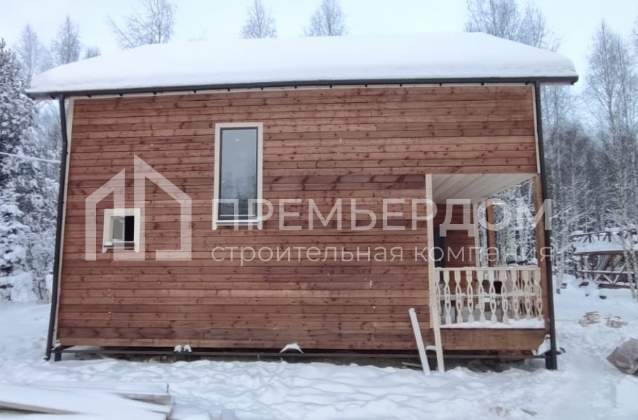 Фото со стройплощадок - Дом из бруса 8х9 м.