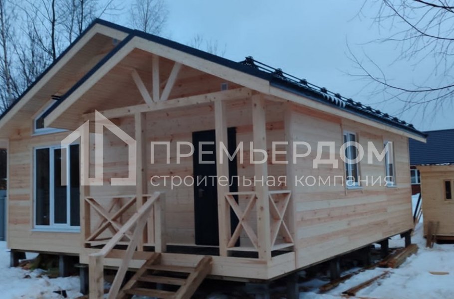 Фото со стройплощадок - Каркасный дом 8х9 м.