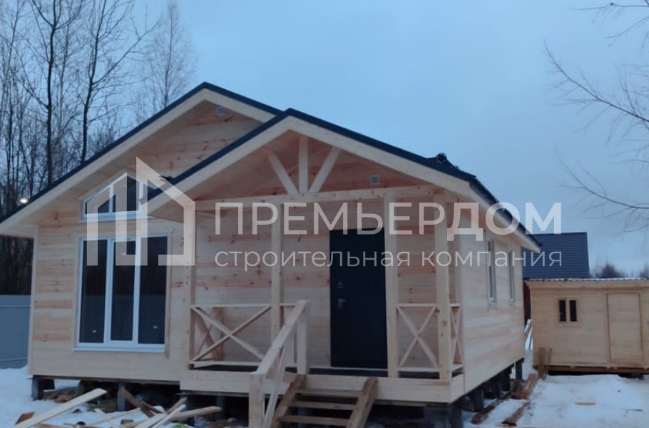 Фото со стройплощадок - Каркасный дом 8х9 м.