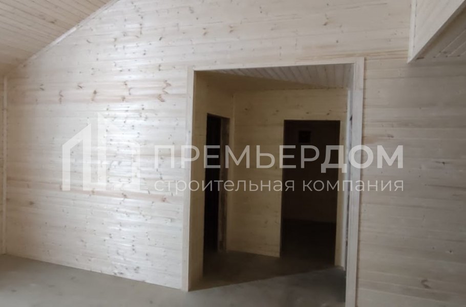 Фото со стройплощадок - Каркасный дом 8х9 м.