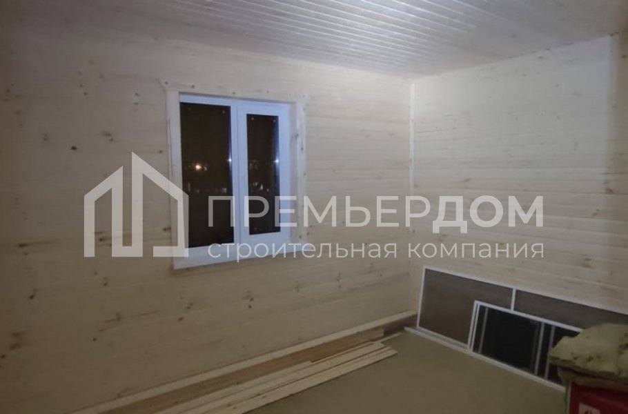 Фото со стройплощадок - Каркасный дом 8х9 м.