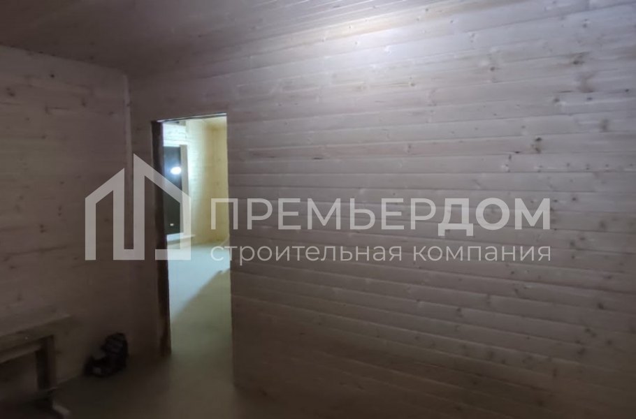 Фото со стройплощадок - Каркасный дом 8х9 м.